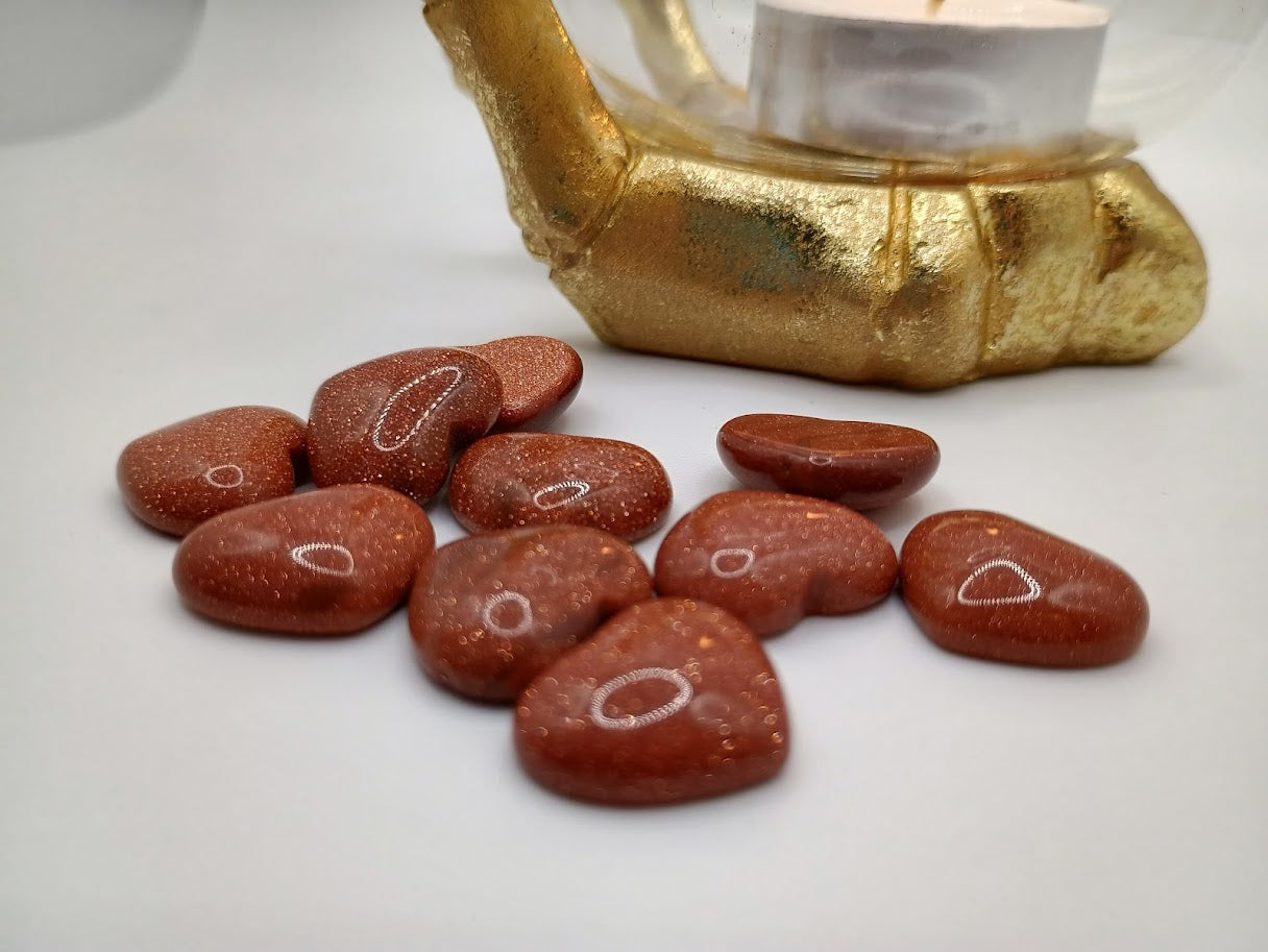 Gemstone Heart, Flat back - Goldstone