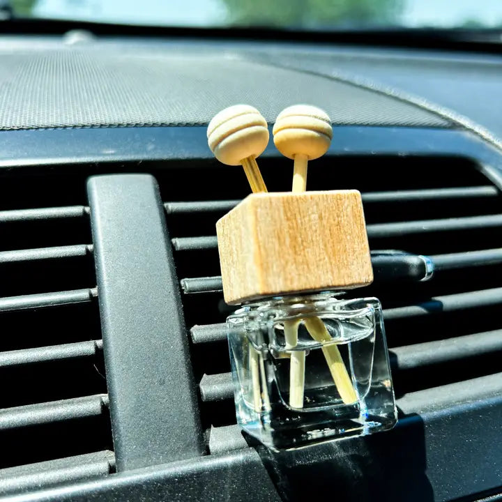 Boat Waves & Sun Rays - Car Fragrance Diffuser Vent Clip